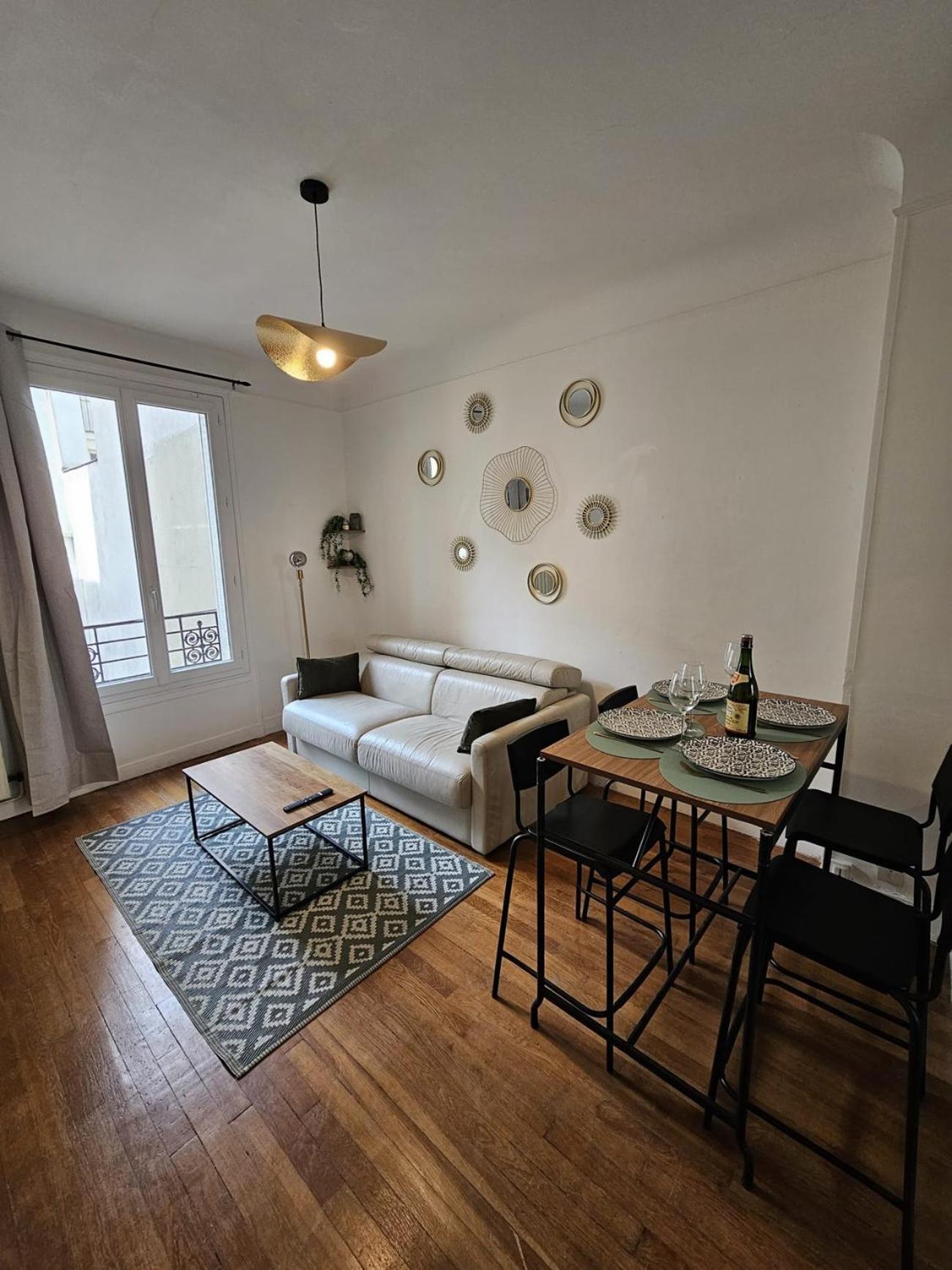 Beautiful 1 Bedroom Flat In Paris 17Th Екстериор снимка